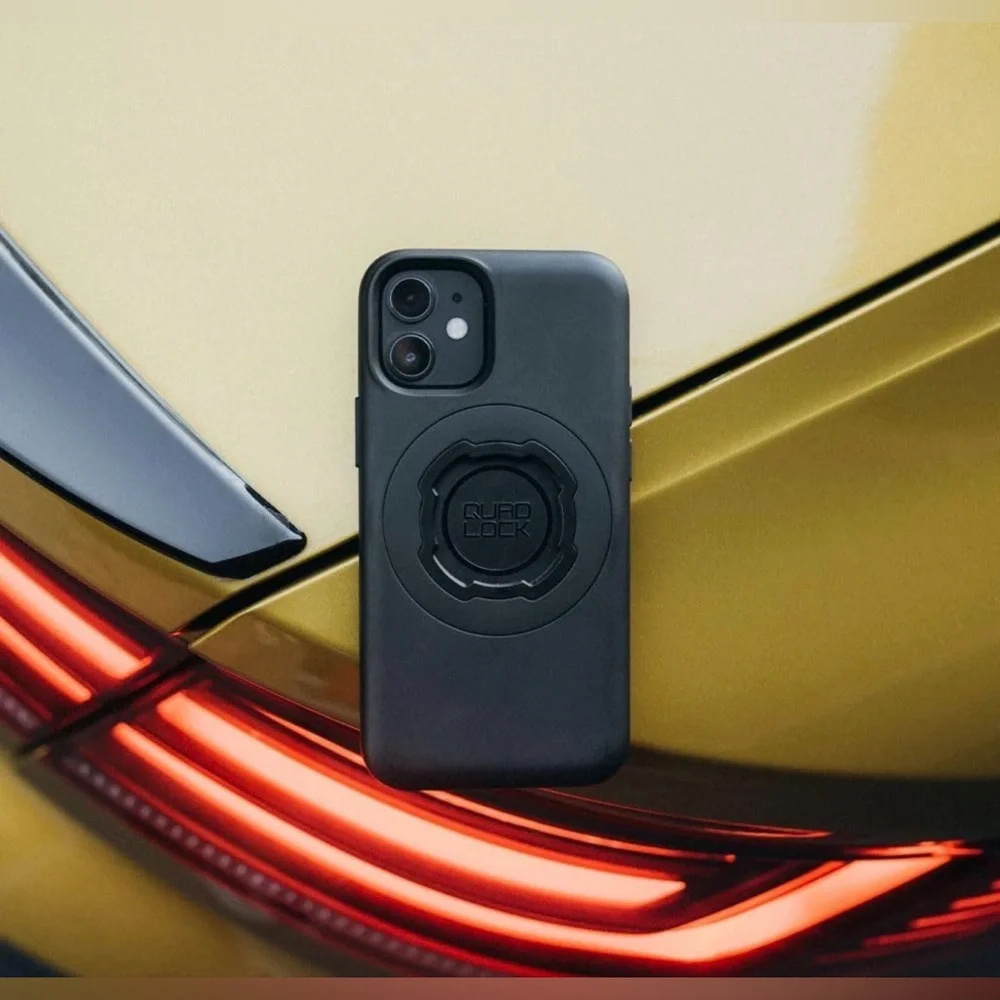 QUAD LOCK ORIGINAL CASE - IPHONE 11 | Used